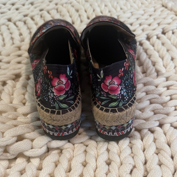 Johnny Was Multicolor Embroidered Espadrilles - Picture 3 of 6